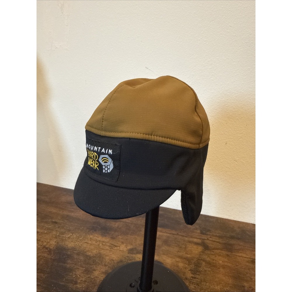 Mountain Hardwear Threshold Rain Hat Earflap Beanie Cap Black Tan Mens Small